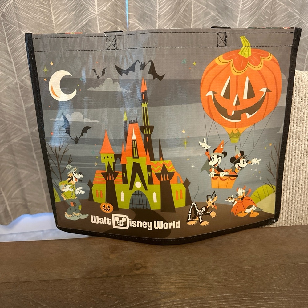 NEW 2025 Disney Parks WDW Halloween Reusable Tote Bag Mickey Minnie Goofy Donald